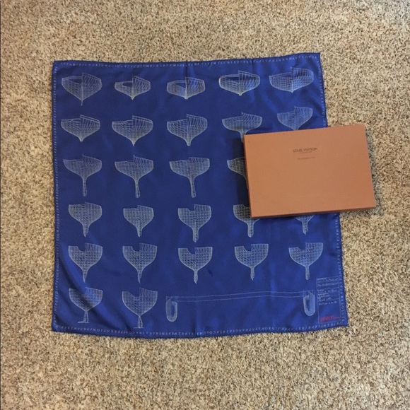 Rare Limited Edition America’s Cup LV Silk Scarf - Picture 2 of 2